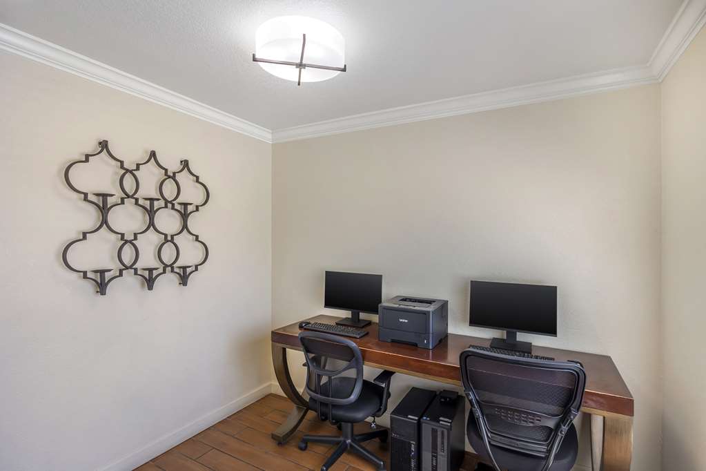 Фото Best Western Capital City Inn