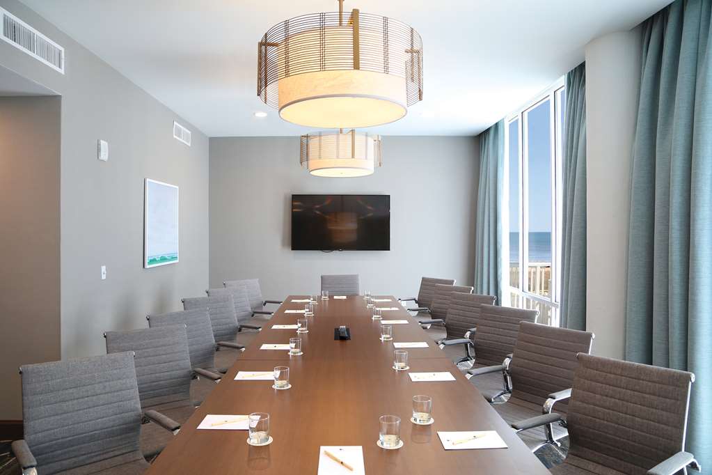 Фото DoubleTree by Hilton Ocean City Oceanfront