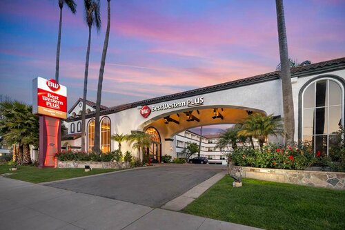 Гостиница Best Western Plus Newport Mesa Inn в Коста-Меса
