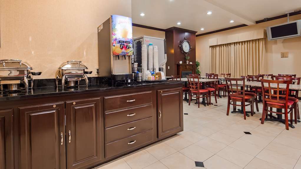 Фото Best Western Plus Route 66 Glendora Inn