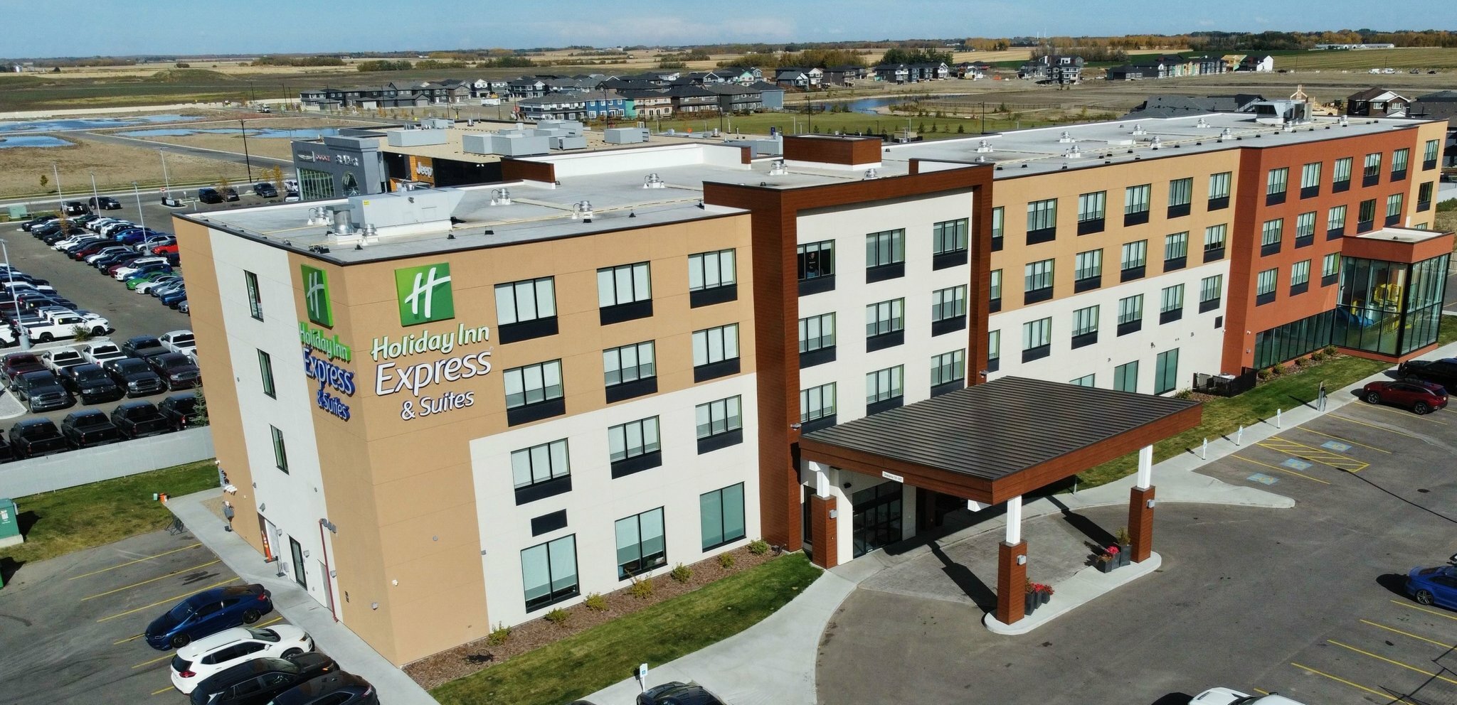 Фото Holiday Inn Express & Suites Edmonton N - St. Albert, an Ihg Hotel