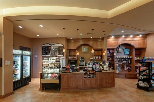Гостиница Embassy Suites by Hilton Loveland Conference Center & SPA в Лавленде