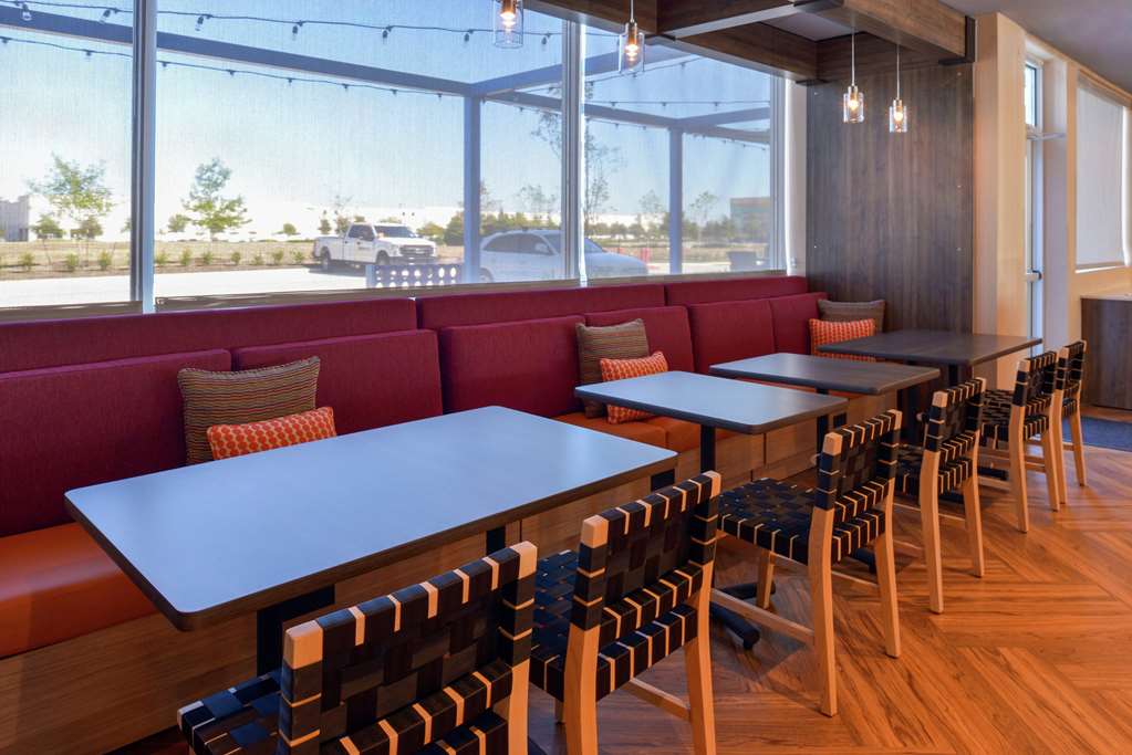 Фото Tru by Hilton Coppell Dfw Airport North