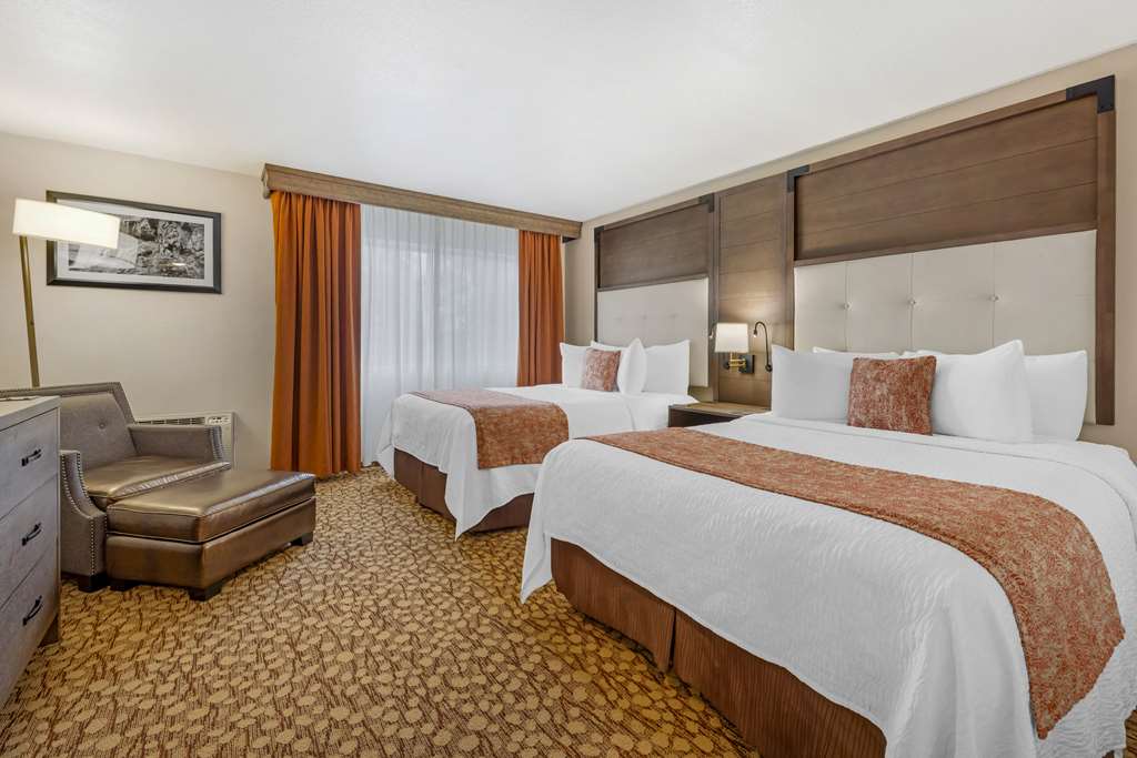 Фото Best Western Plus Mill Creek Inn