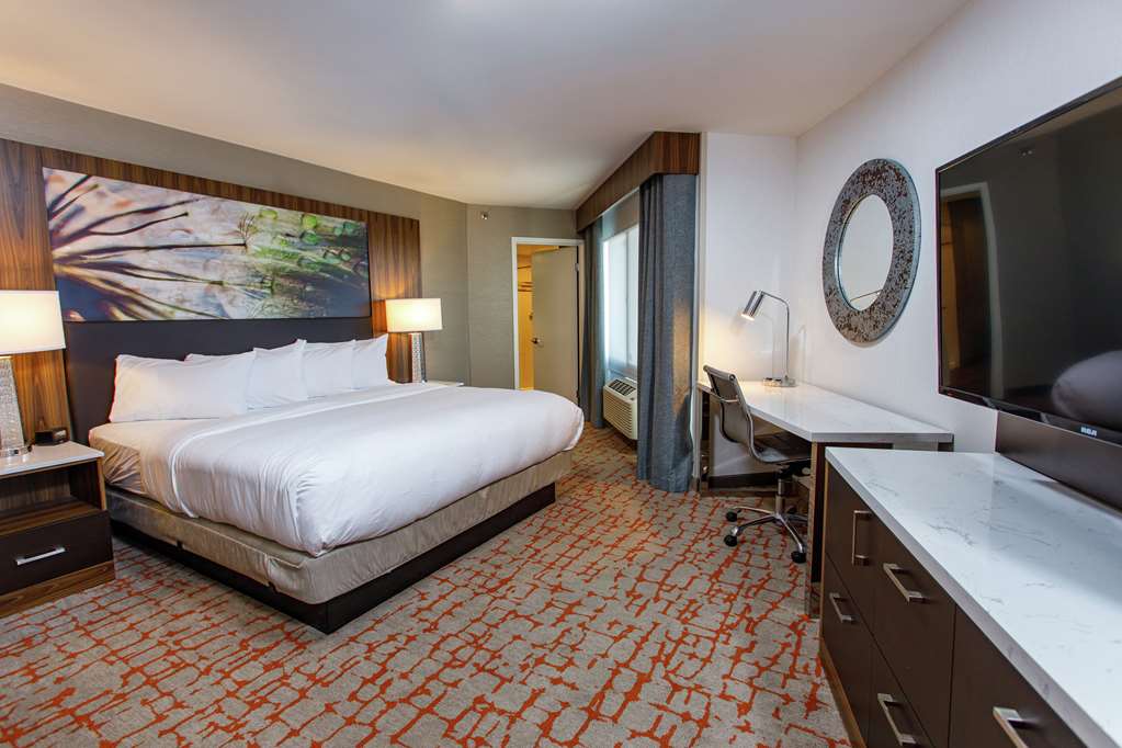 Фото DoubleTree by Hilton Appleton