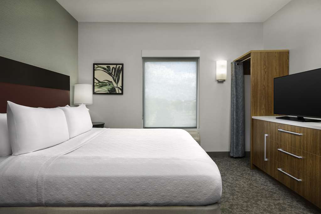Фото Home2 Suites by Hilton Tallahassee State Capitol