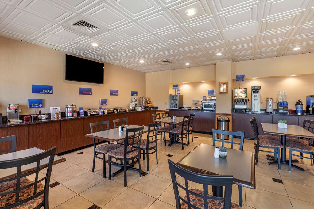 Фото Best Western Brighton Inn