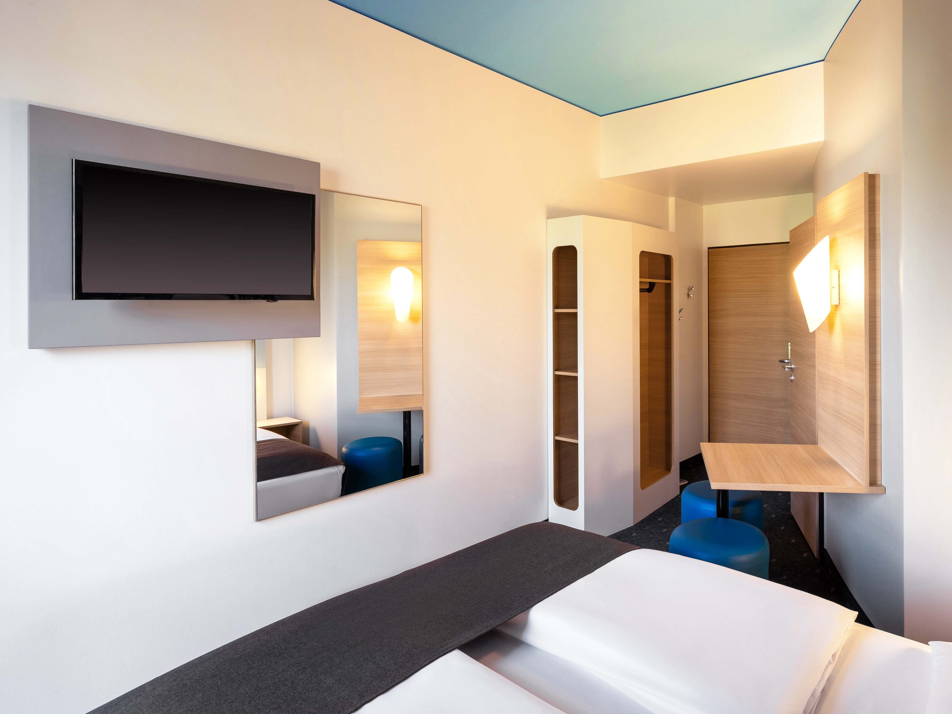 Фото B&b Hotel Braunschweig-City