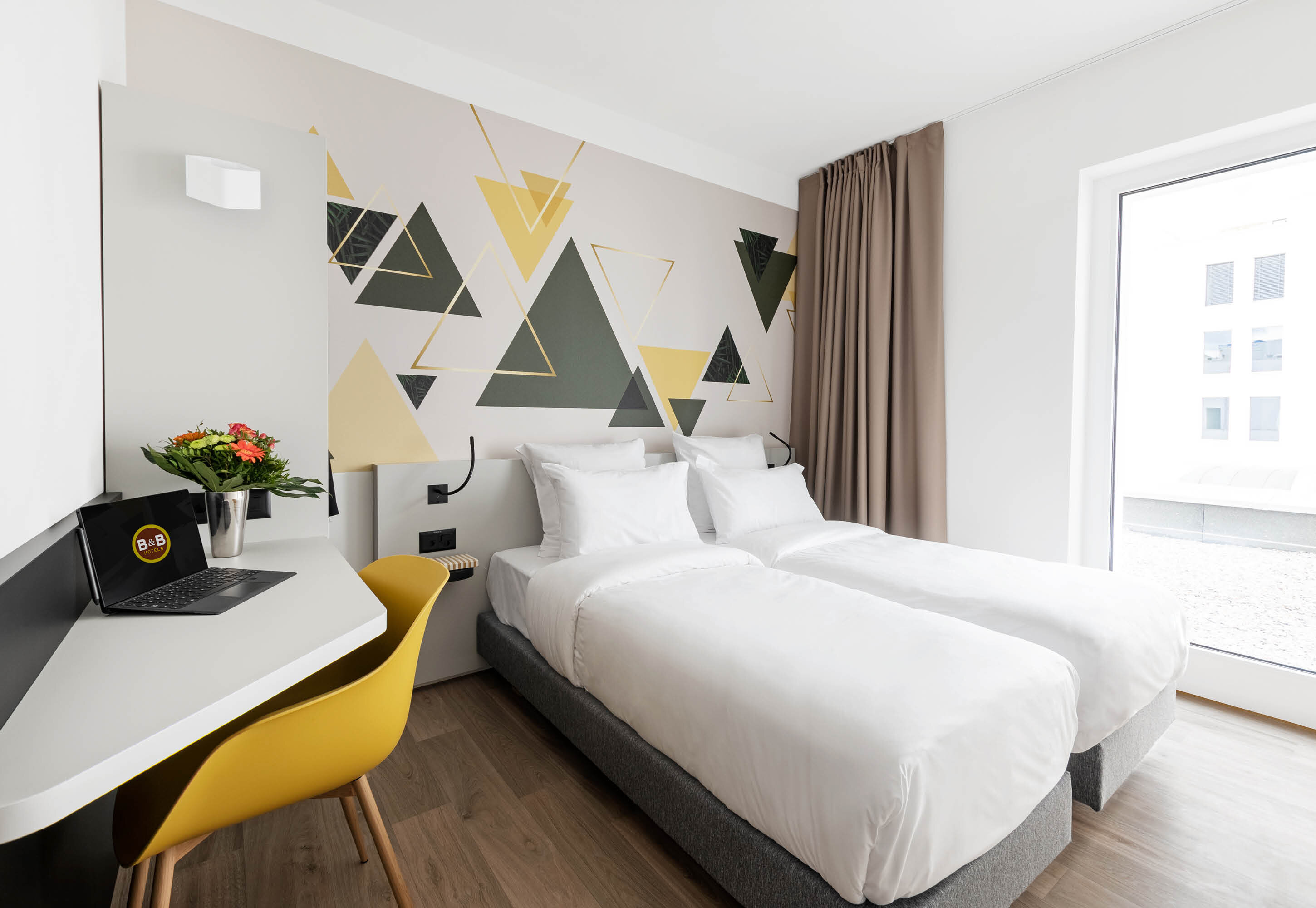 Фото B&b Hotel Oftringen