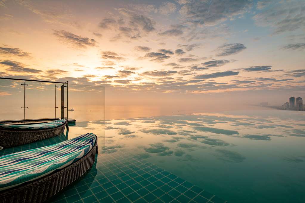 Фото Radisson Hotel Danang