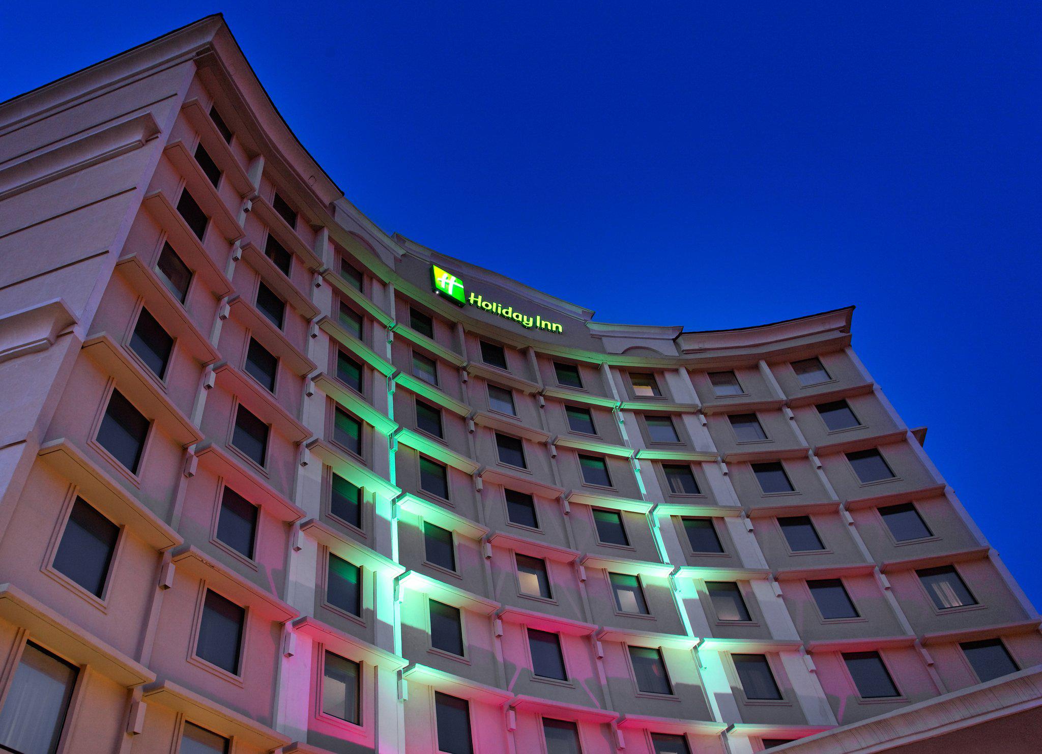 Фото Holiday Inn Dallas Market Center, an Ihg Hotel