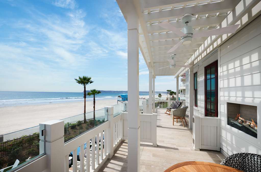 Фото Beach Village at The Del, Curio Collection by Hilton