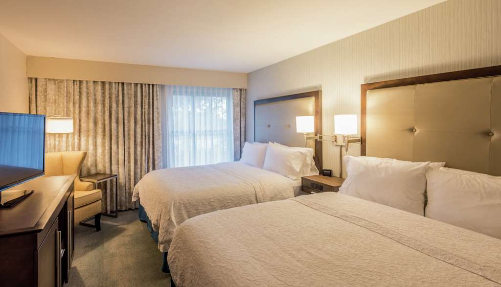 Фото Hampton Inn & Suites Jackson-Coliseum
