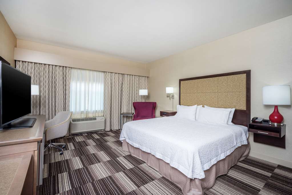 Фото Hampton Inn Oxford