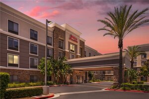 Гостиница Hampton Inn & Suites Moreno Valley