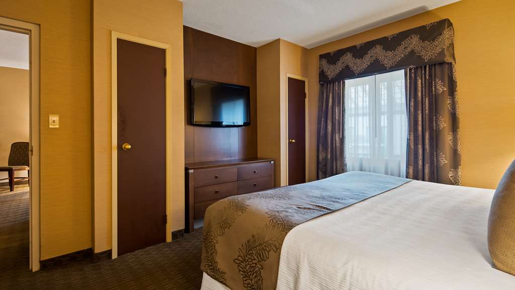 Фото Best Western Plus Lamplighter Inn & Conference Centre