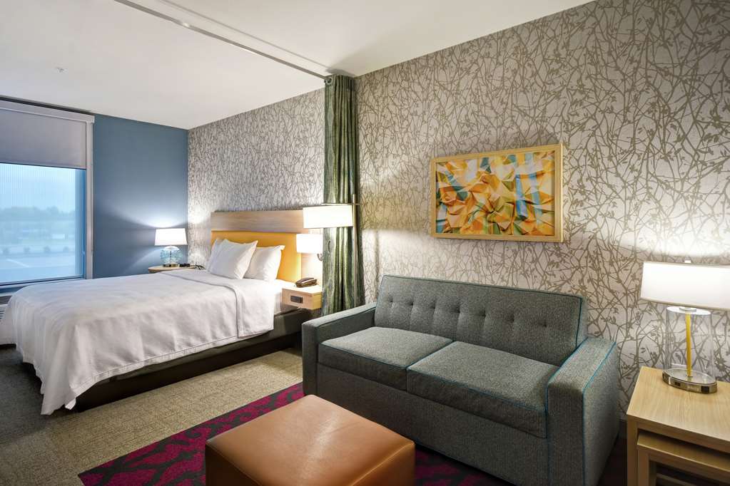 Фото Home2 Suites by Hilton Frankfort