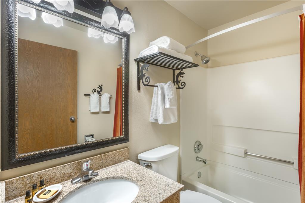 Фото Best Western Plus Inn of Santa Fe