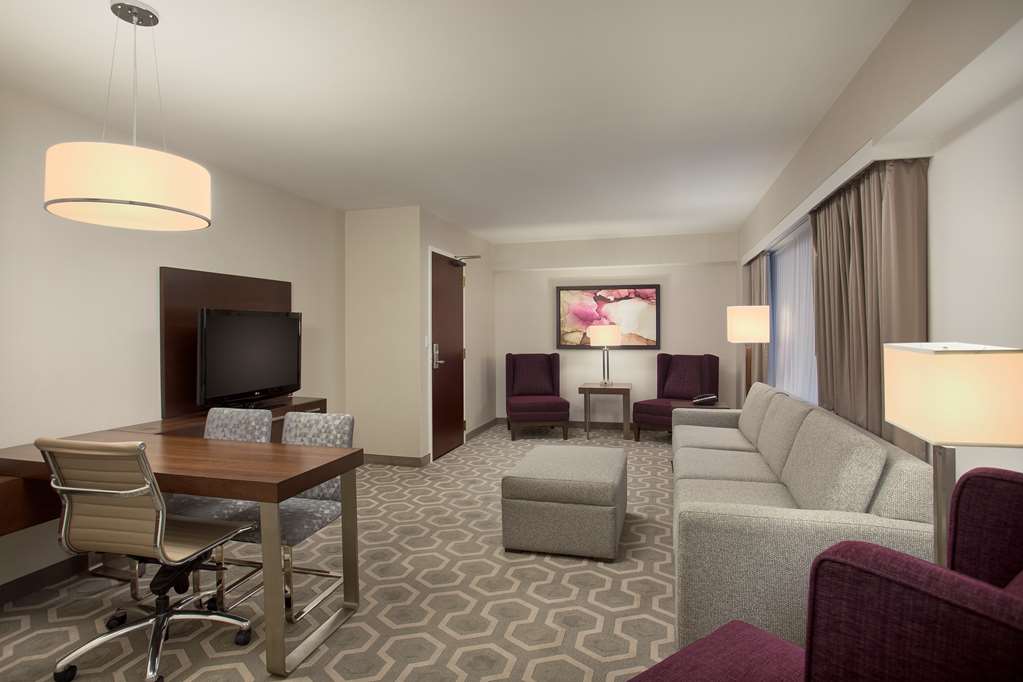 Фото Embassy Suites by Hilton Washington Dc Georgetown