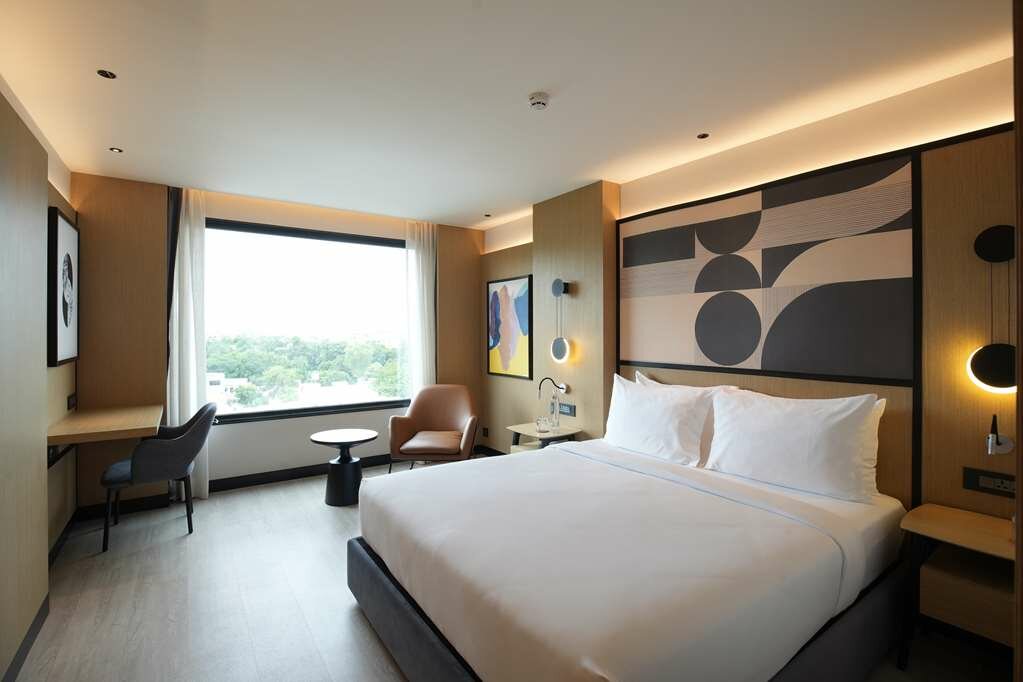 Фото Parallel Hotel