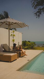 отель Kimpton Kitalay Samui