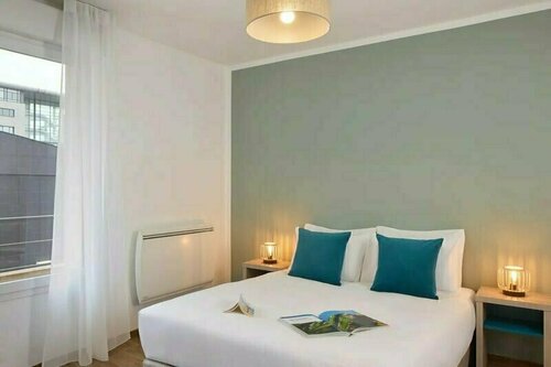 Гостиница Quality Aparthotel Valenciennes в Валансьене