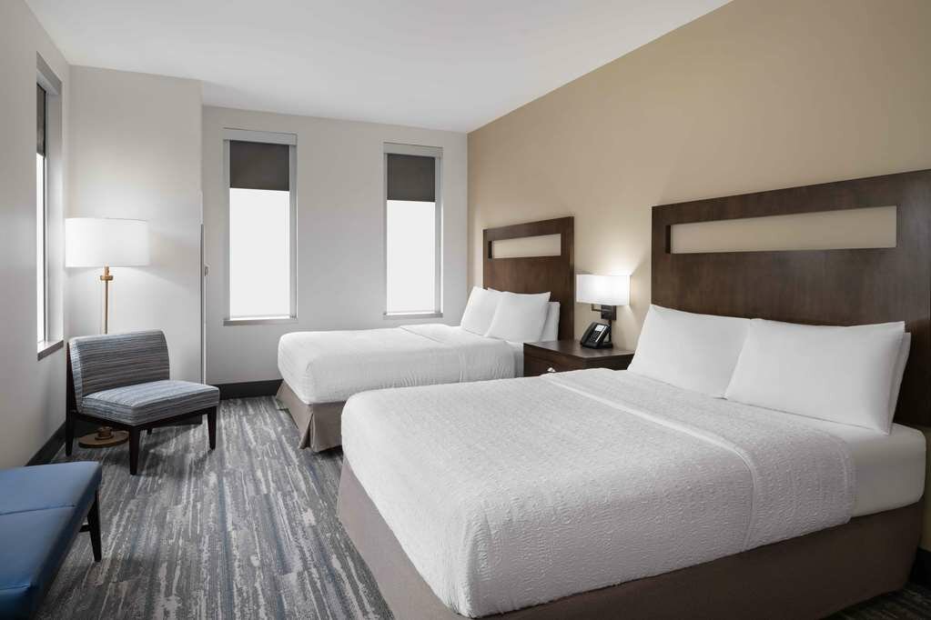 Фото Hampton Inn & Suites Denver Downtown-Convention Center