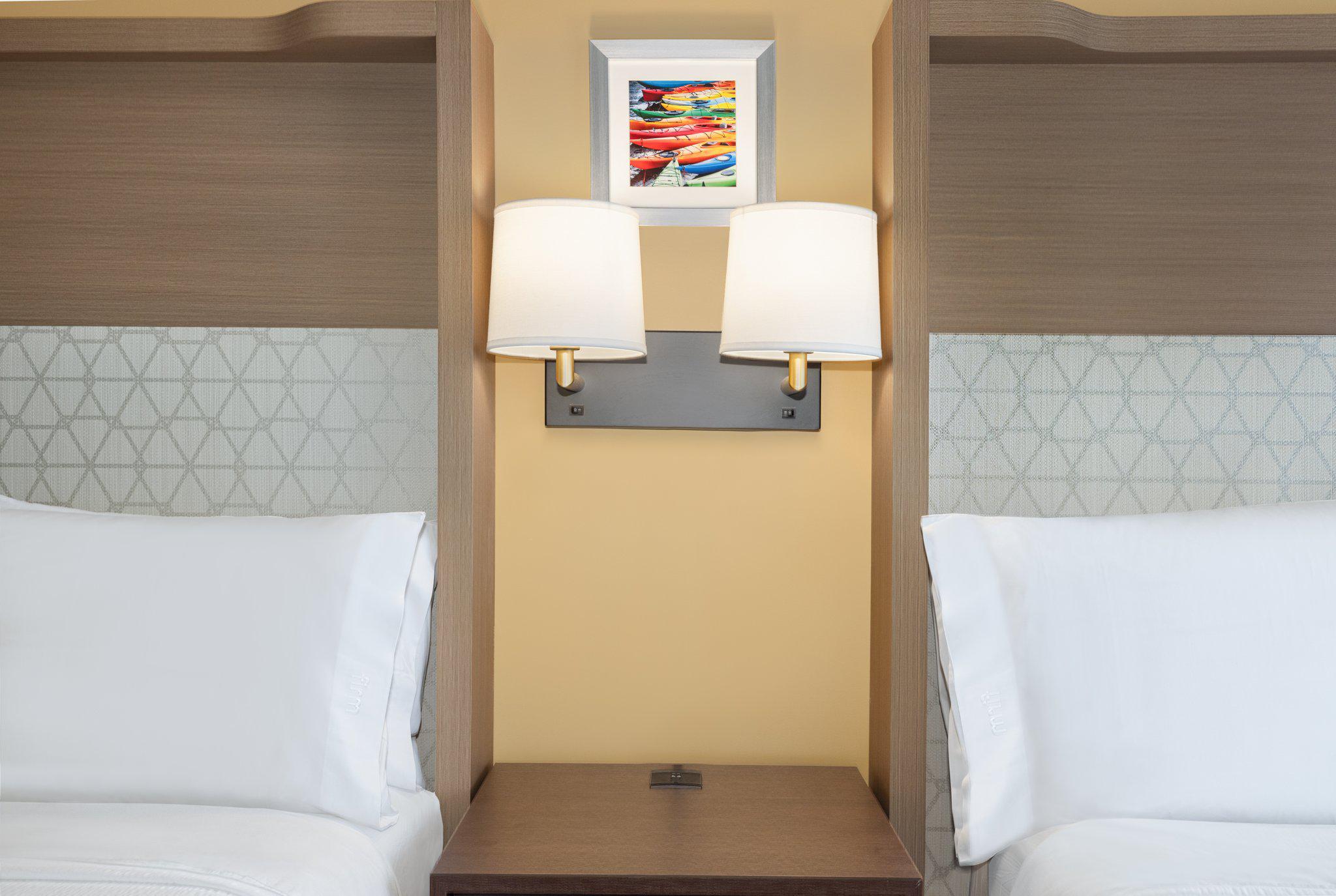 Фото Holiday Inn Toronto Downtown Centre