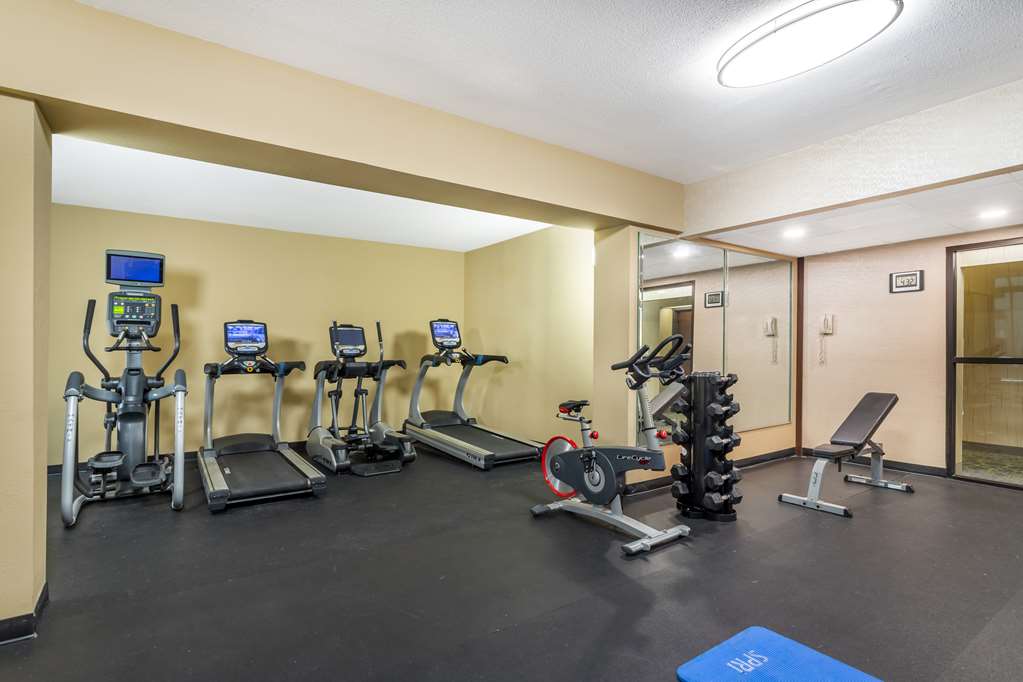 Фото Best Western Plus Houston Energy Corridor