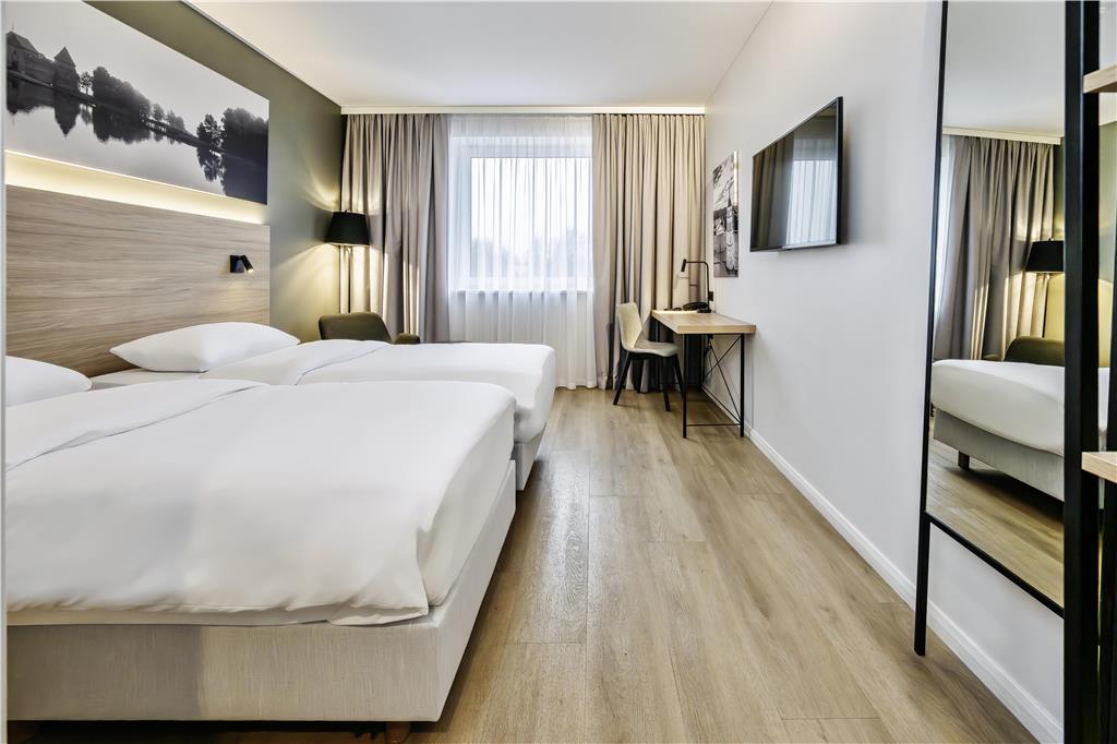 Фото Park Inn by Radisson Vilnius Airport Hotel & Conference Centre