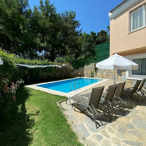 Гостиница Peninsula Pineclub Boutique Hotel в Кушадасы