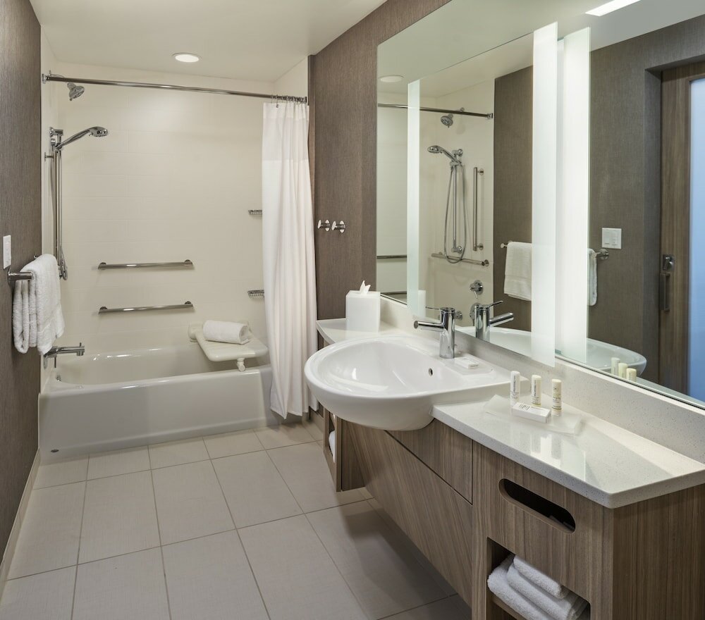 Фото SpringHill Suites by Marriott Orlando Lake Nona