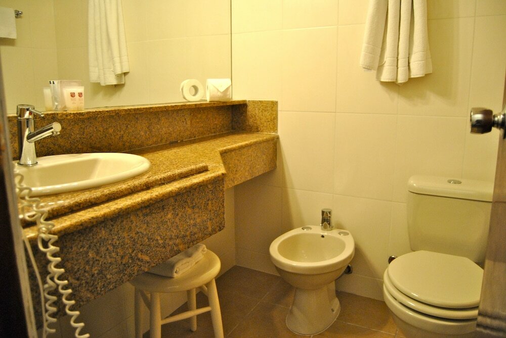 Фото Iberia Hotel