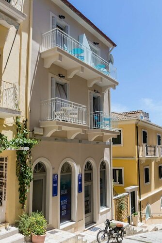 Гостиница Annunziata Urban Den by Loc Hospitality в Керкире