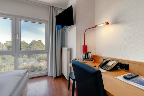 Гостиница Hotel Ambiente Langenhagen Hannover by Tulip Inn в Ведемарке