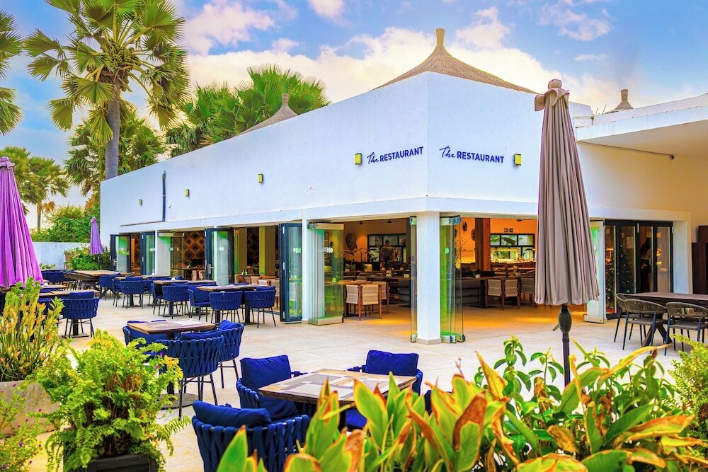 Фото Sunprime Tamala Beach Resort