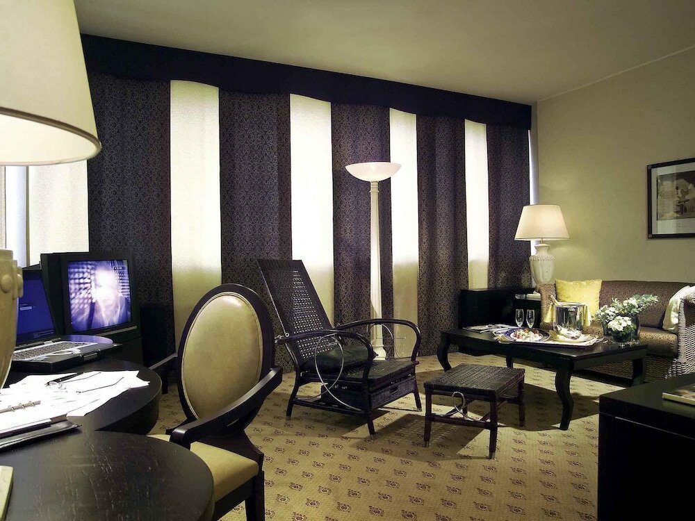 Фото Mercure Roma West