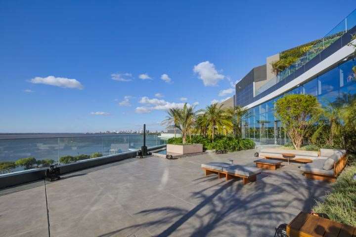 Фото DoubleTree by Hilton Porto Alegre