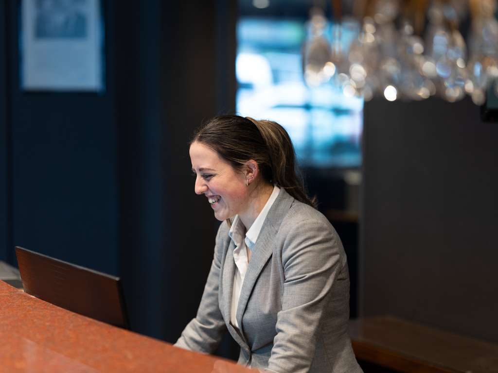 Фото Mercure Wellington Central City Hotel & Apartments