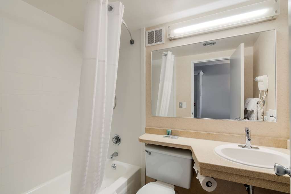 Фото Best Western Kirkwood Inn