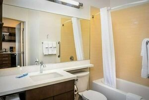 Гостиница Candlewood Suites Anaheim - Resort Area, an Ihg Hotel