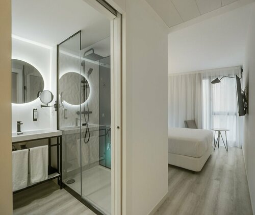 Гостиница Dormirdcine Alicante в Аликанте
