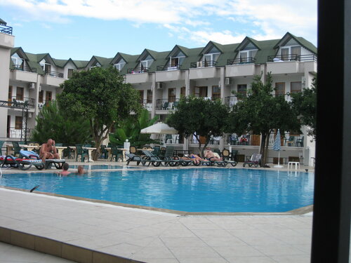 Ares Hotel