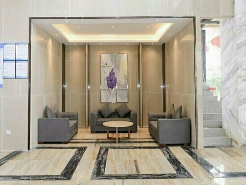 Гостиница Lavande Hotels（Maoming high-speed railway station xinfu road branch） в Маомине