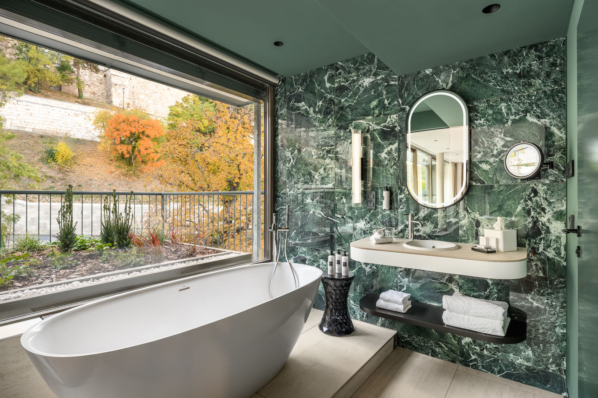 Фото Lanchid 19 Design Hotel