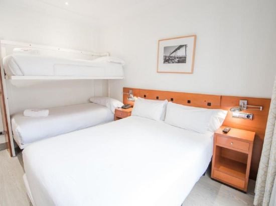 Фото Petit Palace Cliper Gran Vía