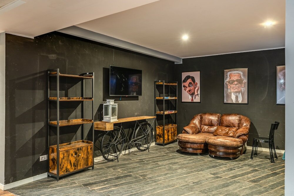 Фото Hostel Trastevere by Hostal Trustever