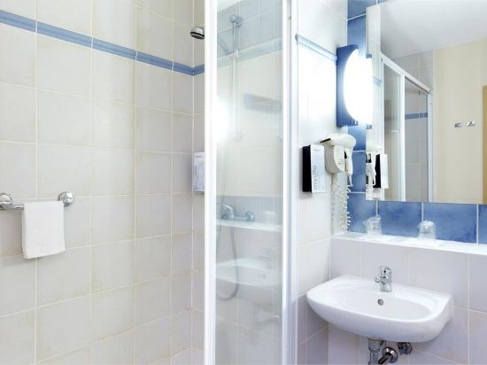 Фото Campanile PRIME - Paris Ouest Boulogne Hotel