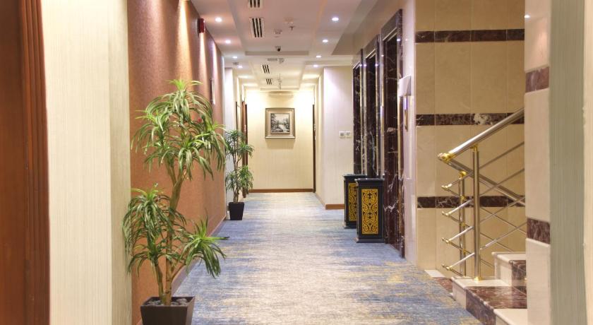 Фото Taj Alworood Hotel