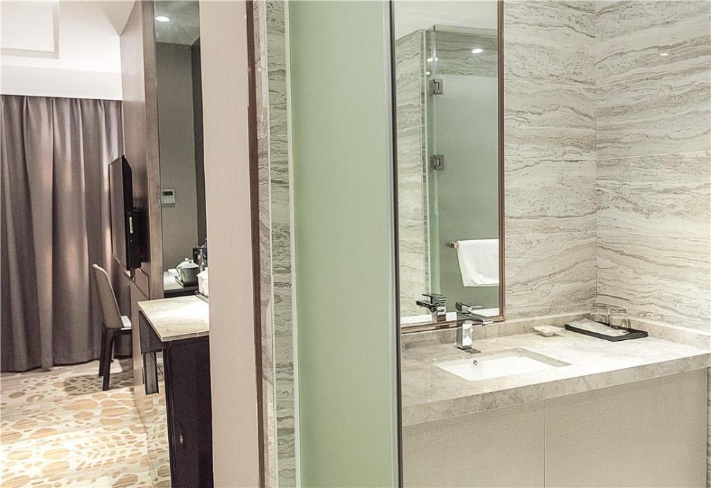 Фото Insail Hotels East Railway Station Shenzhen